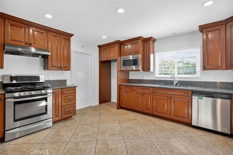 Tiny photo for 1431 Mauna Loa Rd, Tustin, CA 92780 (MLS # PW25232543)