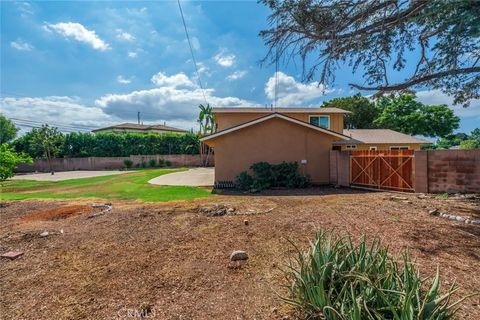 Tiny photo for 1431 Mauna Loa Rd, Tustin, CA 92780 (MLS # PW25232543)