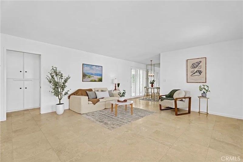 1100 Rutland