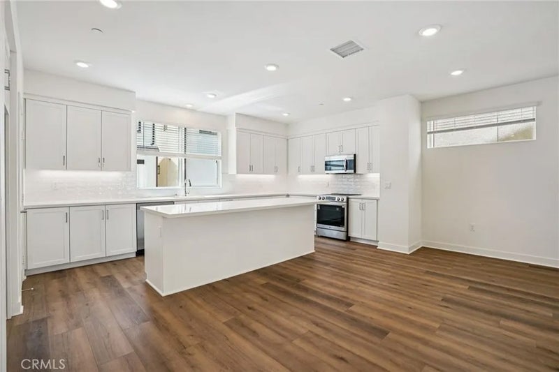 1687 Coral Sea Lane