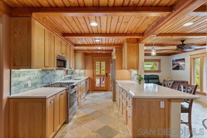 Photo of 3097 Green Heather Lane, Fallbrook, CA 92028 (MLS # 260003751)