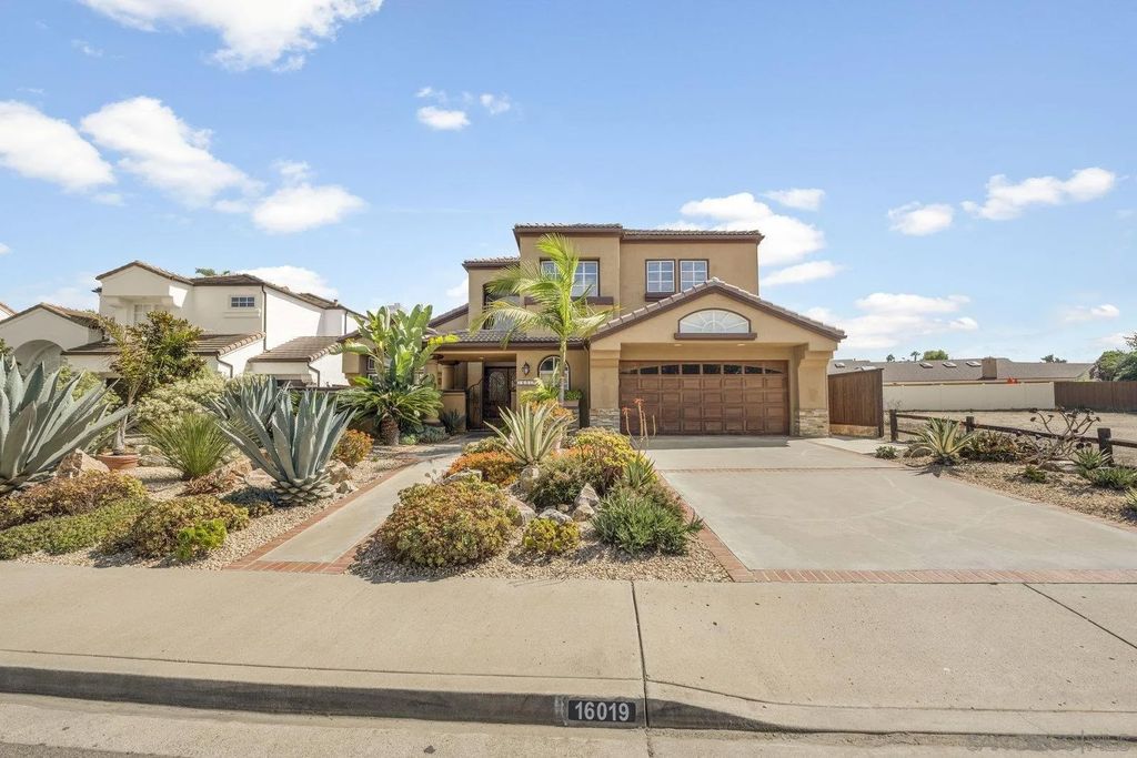 Photo of 16019 Via Dicha, Rancho Santa Fe, CA 92091 (MLS # 250041241)