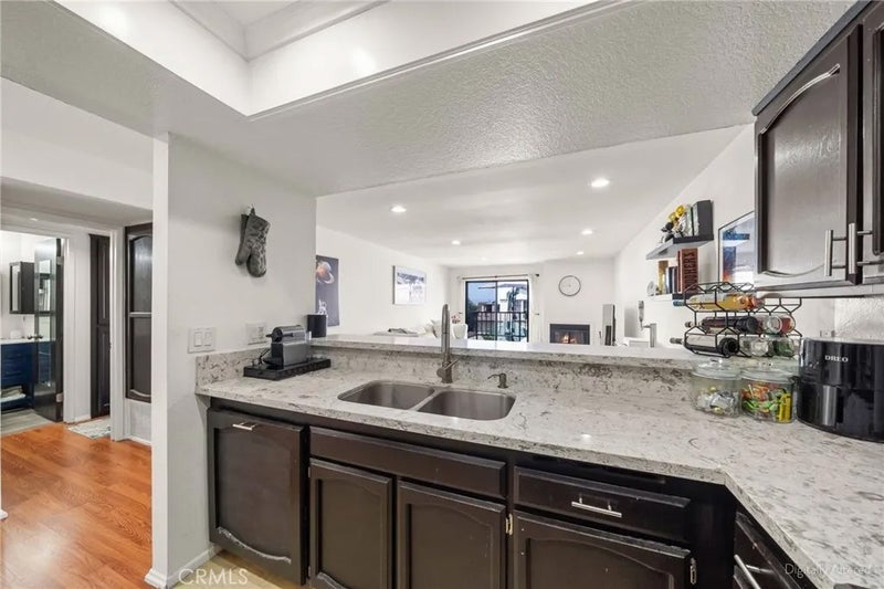 2599 Walnut Avenue 209