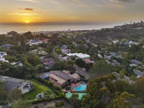 1653 El Paso Real, La Jolla, CA 92037 - #: 260013683