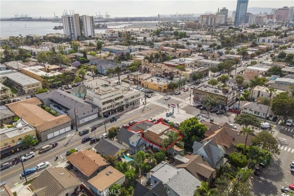 Photo of 1513 E Broadway, Long Beach, CA 90802 (MLS # SB26075231)