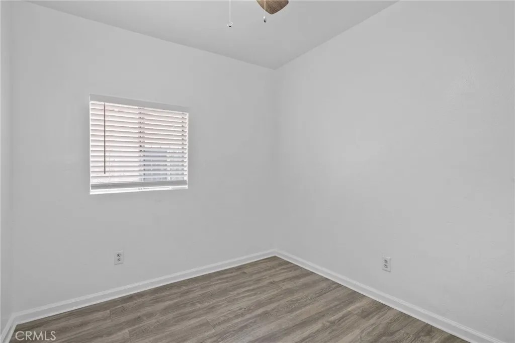 9538 Compton
