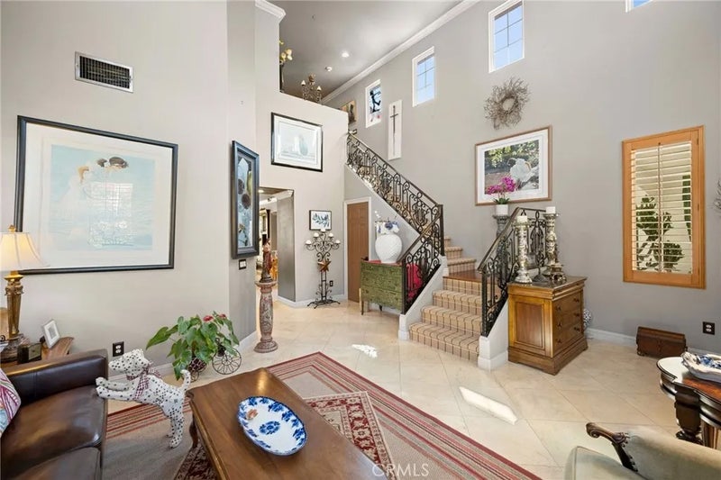 32 Mossdale Court