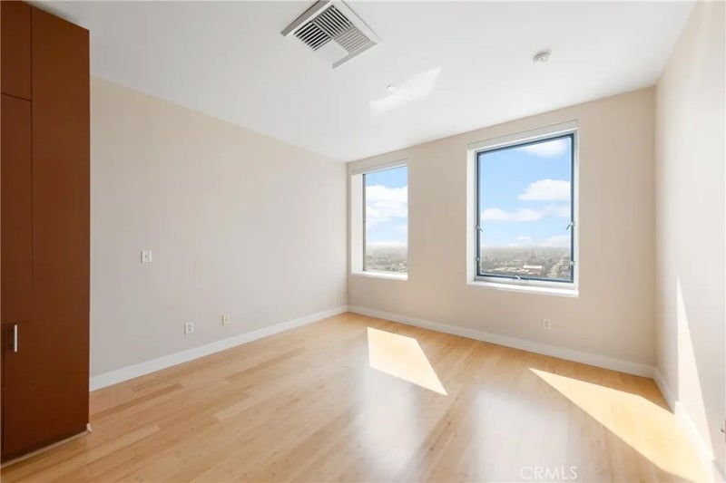 3810 Wilshire Blvd 1811