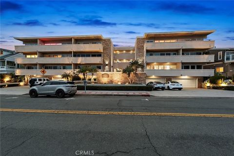 Tiny photo for 234 Cliff Drive #4, Laguna Beach, CA 92651 (MLS # LG25245748)