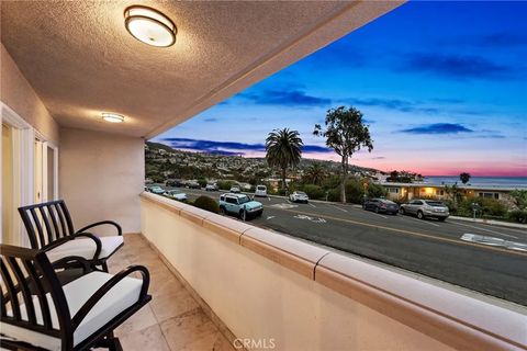 Tiny photo for 234 Cliff Drive #4, Laguna Beach, CA 92651 (MLS # LG25245748)