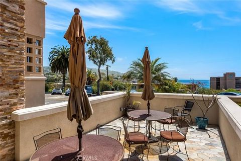 Tiny photo for 234 Cliff Drive #4, Laguna Beach, CA 92651 (MLS # LG25245748)
