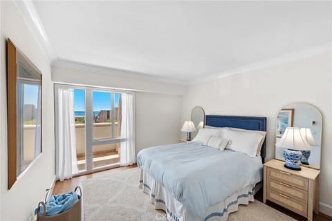Tiny photo for 234 Cliff Drive #4, Laguna Beach, CA 92651 (MLS # LG25245748)