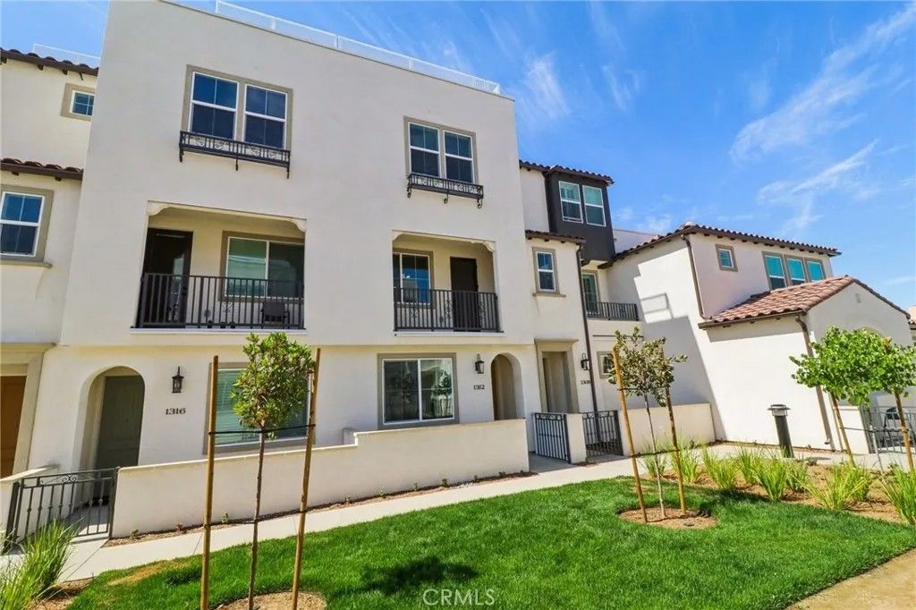 Photo of 1306 Cantada Court, El Cajon, CA 92019 (MLS # OC26007706)