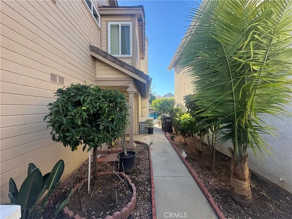 Photo of 1721 Brougham Pl, Hacienda Heights, CA 91745 (MLS # CV25272588)