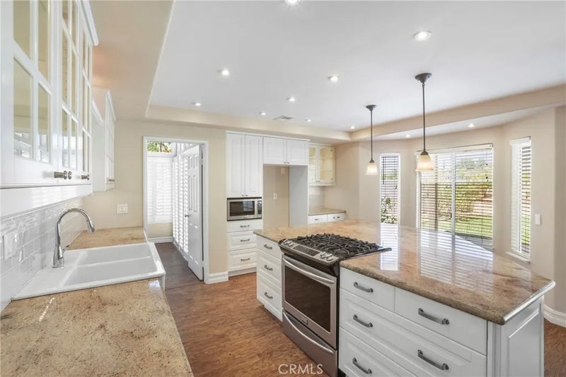 31752 Poole Court