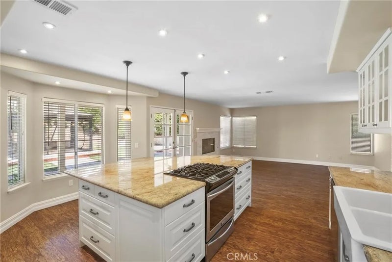 31752 Poole Court