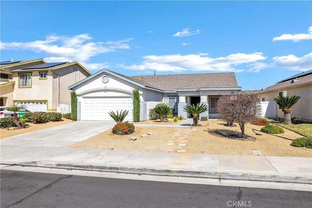 Photo of 43850 Tiber St, Hemet, CA 92544 (MLS # SW26050587)