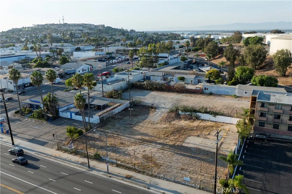 3527 Pacific Coast Hwy