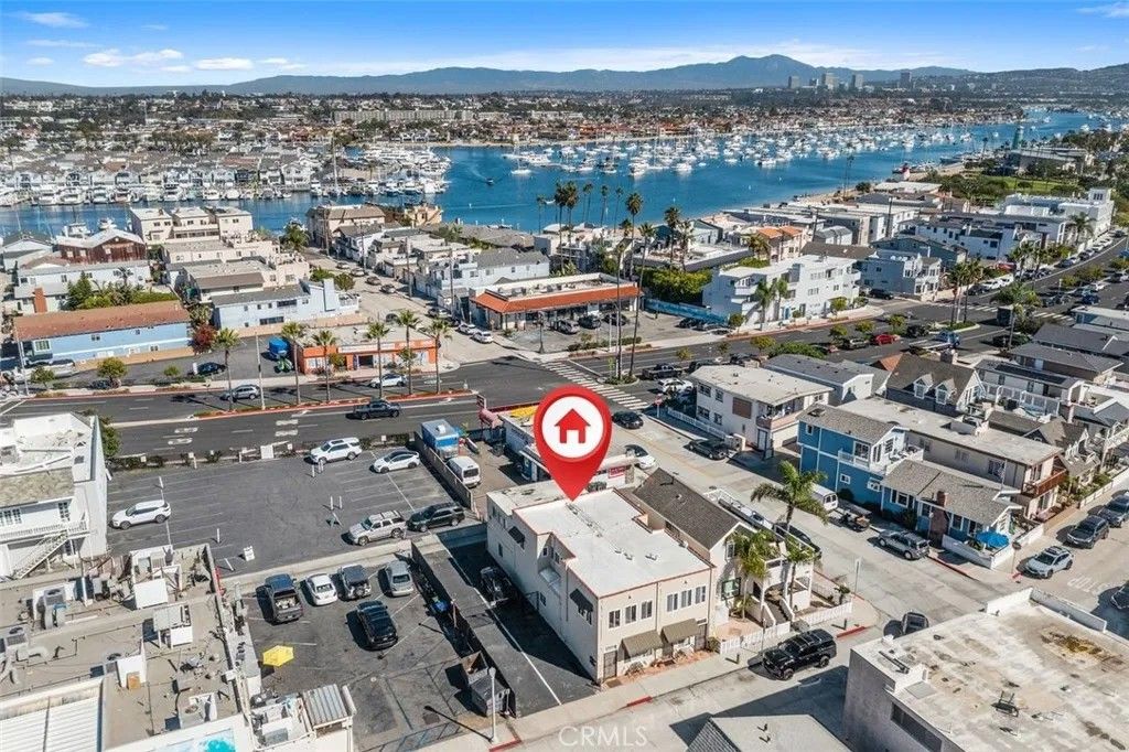 Photo of 2006 Court Avenue, Newport Beach, CA 92663 (MLS # OC26030189)