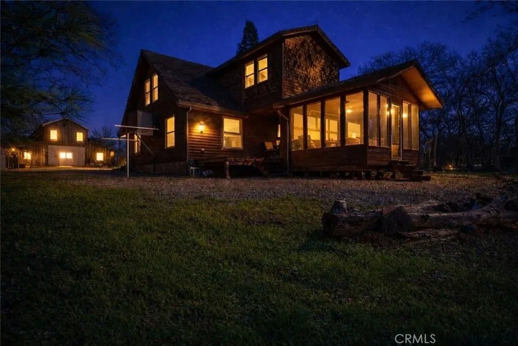 Photo of 18810 Phyllis Rd, Cottonwood, CA 96022 (MLS # SN26011967)