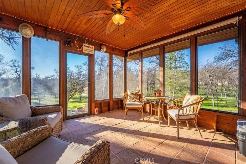 Photo of 18810 Phyllis Rd, Cottonwood, CA 96022 (MLS # SN26011967)