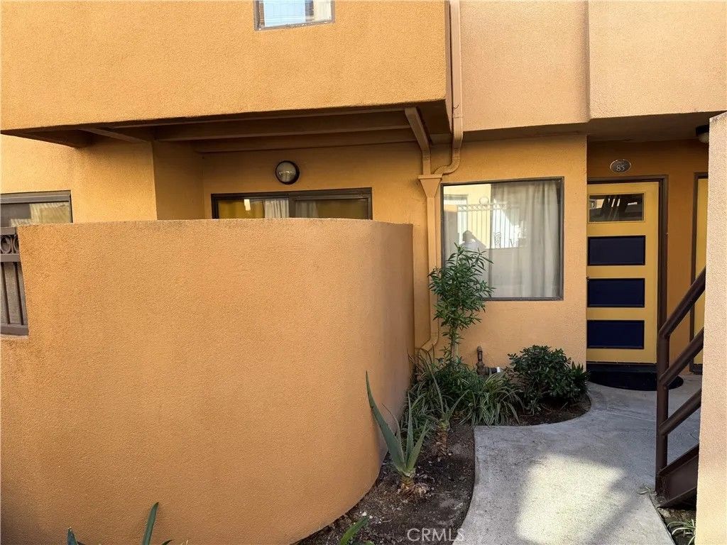 Photo of 25671 Le Parc, Lake Forest, CA 92630 (MLS # OC25246415)