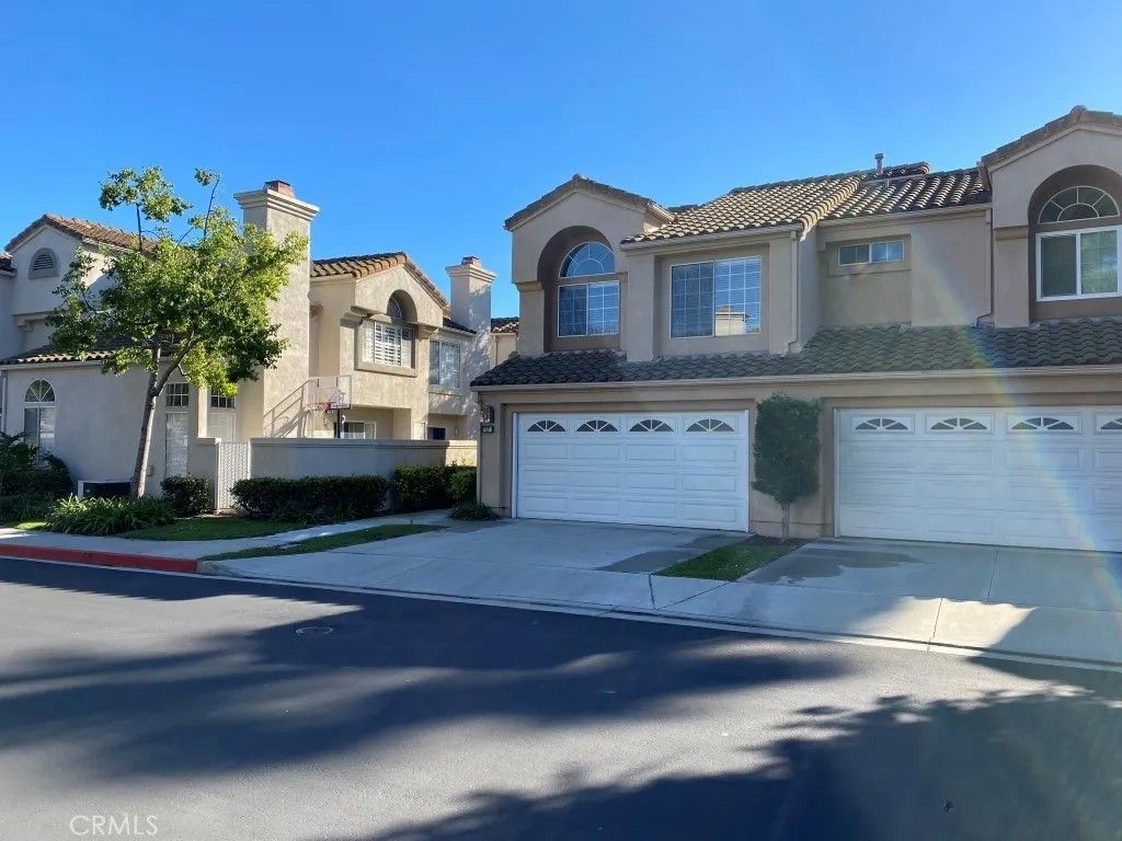Photo of 17 Alcoba, Irvine, CA 92614 (MLS # OC26003184)