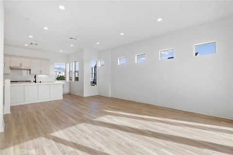 Tiny photo for 162 Frame, Irvine, CA 92618 (MLS # OC25238117)