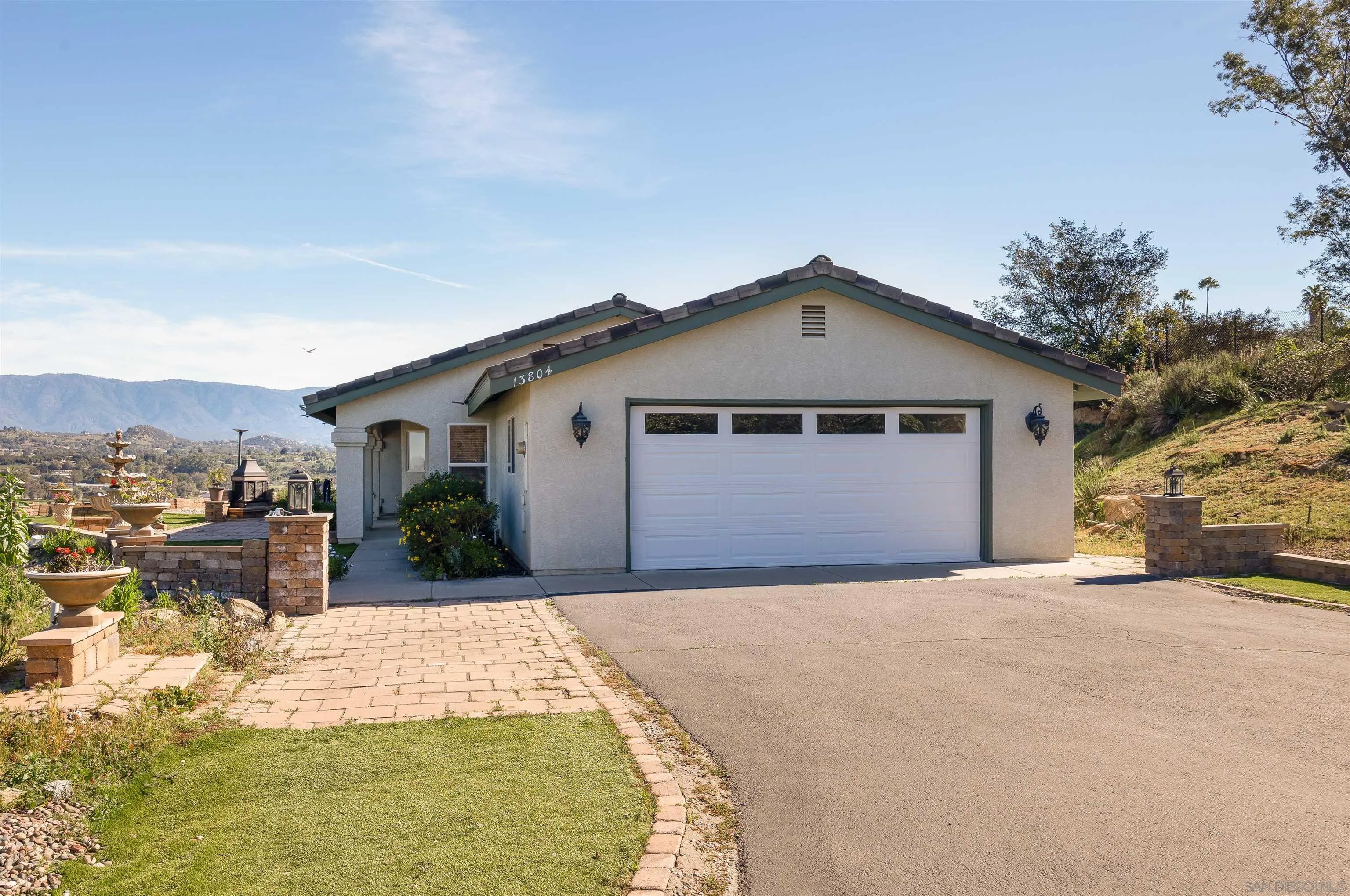 13804 Chaparral Terrace