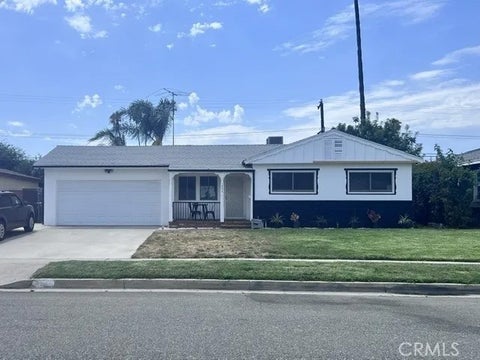 Photo of 1247 Devon PL, Redlands, CA 92374 (MLS # SW26177067)