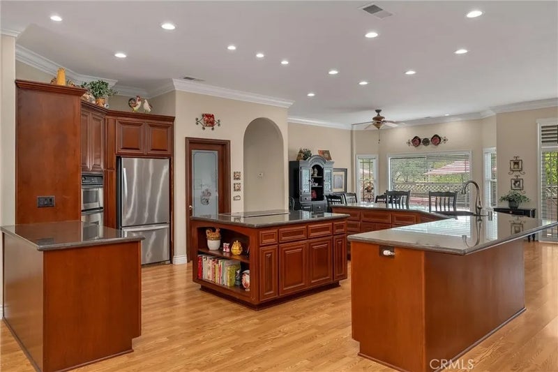 3548 Lonnie Lane