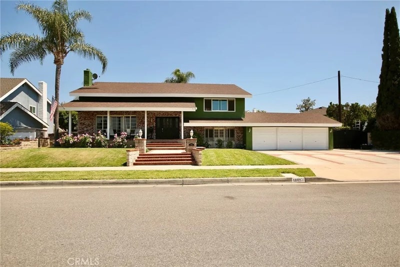 1893 N Fern Street