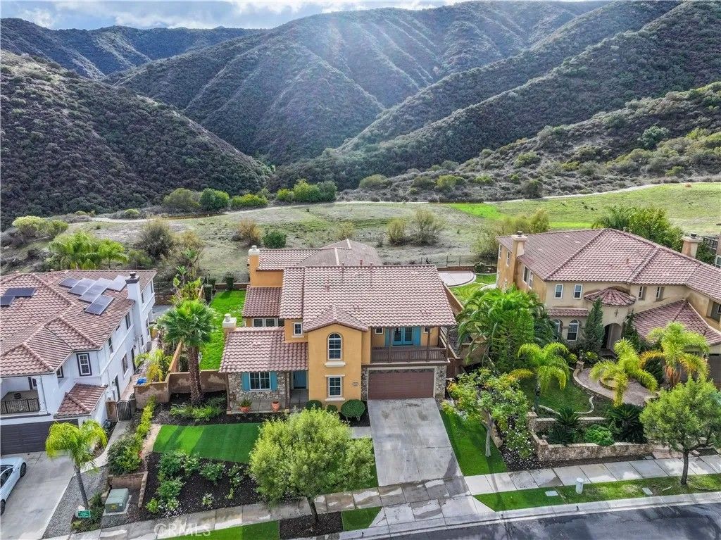 Photo of 7725 Lady Banks Loop, Corona, CA 92883 (MLS # OC25264833)