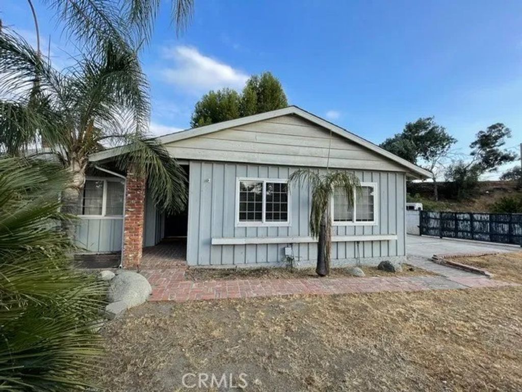 Photo of 14746 Jaguar, Mission Hills (san Fernando), CA 91345 (MLS # SR25280084)