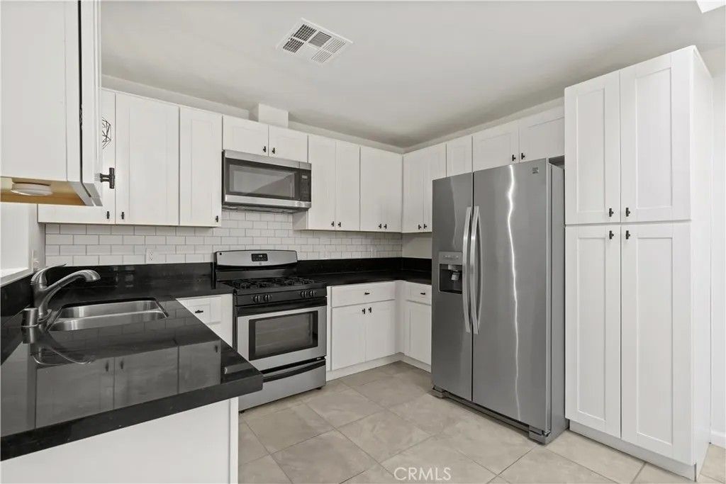 Photo of 14746 Jaguar, Mission Hills (san Fernando), CA 91345 (MLS # SR25280084)