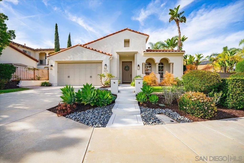 Photo of 3272 Avenida La Cima, Carlsbad, CA 92009 (MLS # 260006297)