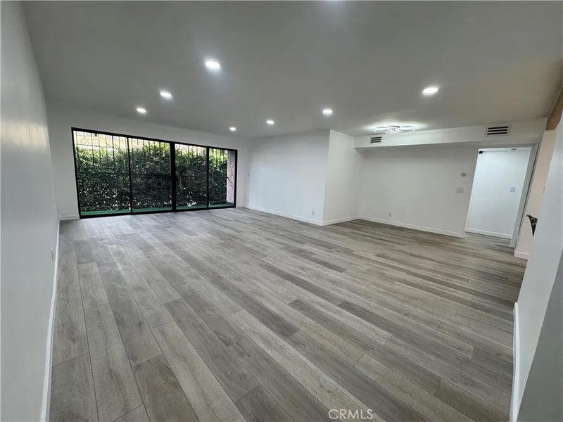 6771 Springpark 208A