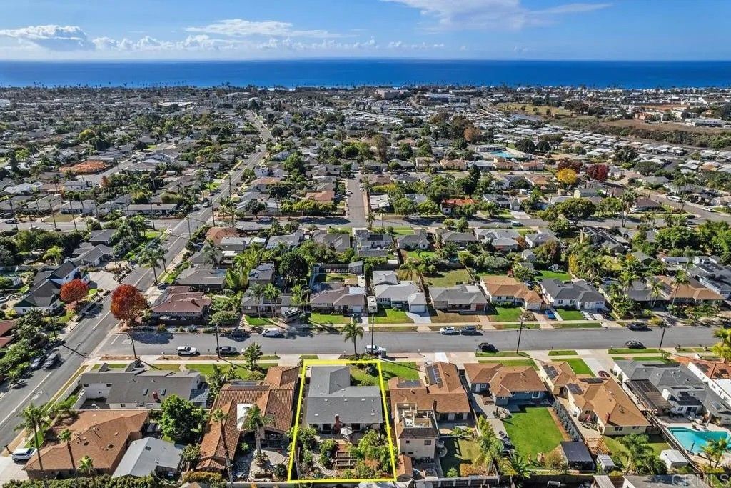 Photo of 1470 Burroughs Street, Oceanside, CA 92054 (MLS # NDP2510882)