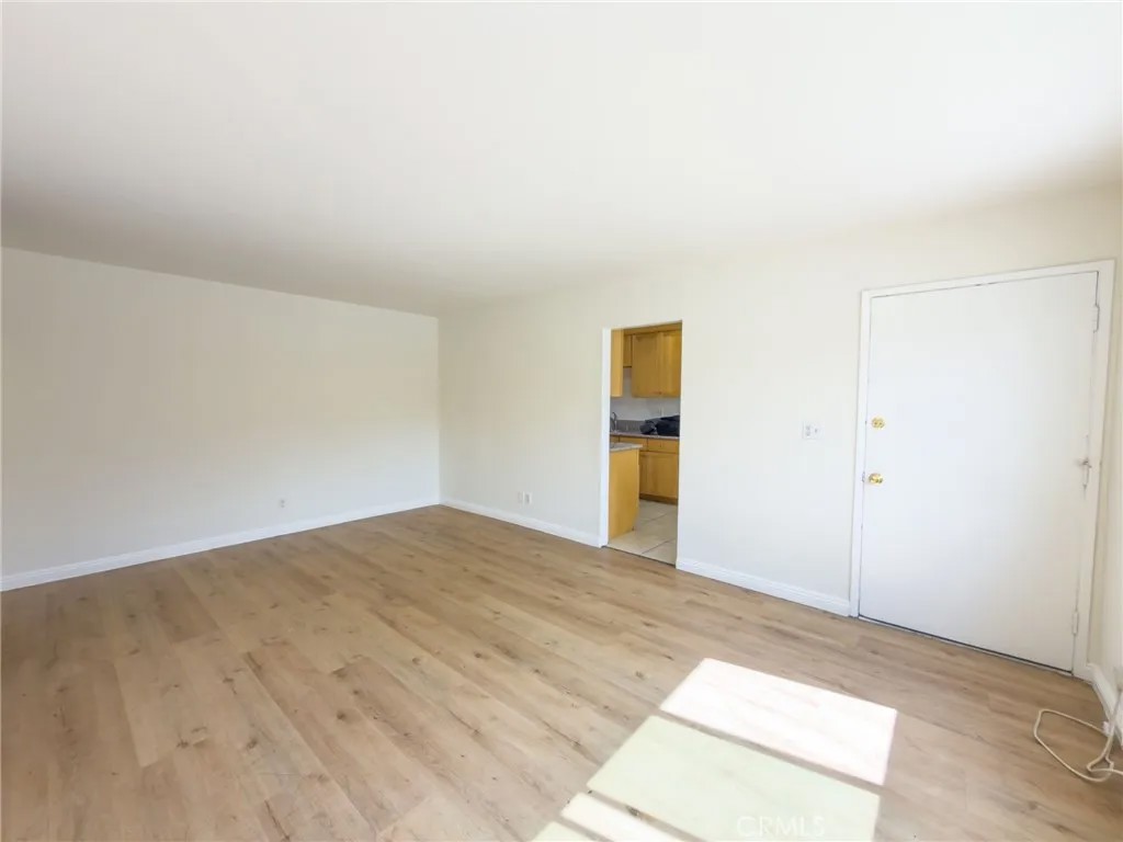 3030 Vineland St 3