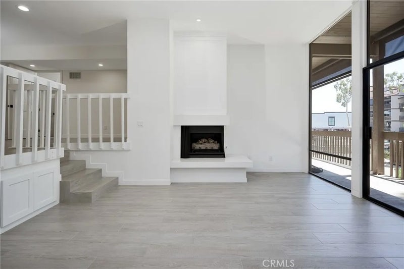 5116 Marina Pacifica North
