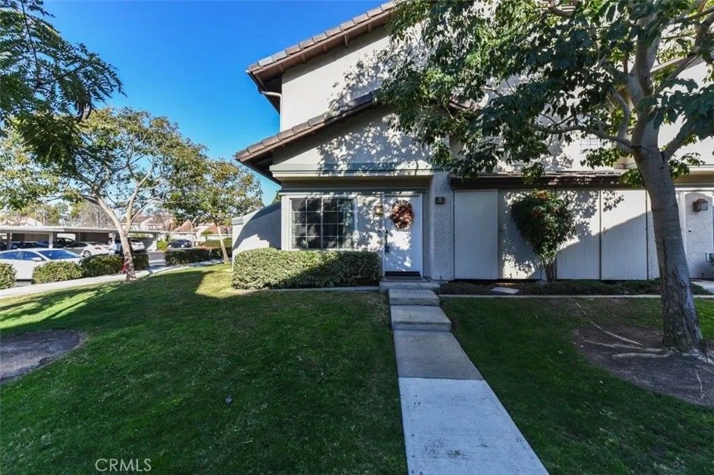 Photo of 73 Oxford #46, Irvine, CA 92612 (MLS # OC26084503)