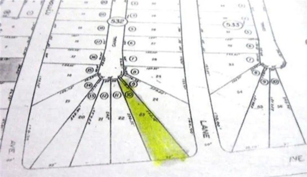 Photo of 786 Crystal Ave, Thermal, CA 92274 (MLS # SW26033468)