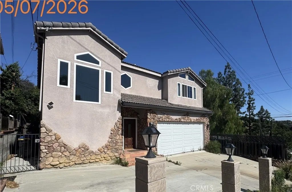 9230 Lakeview