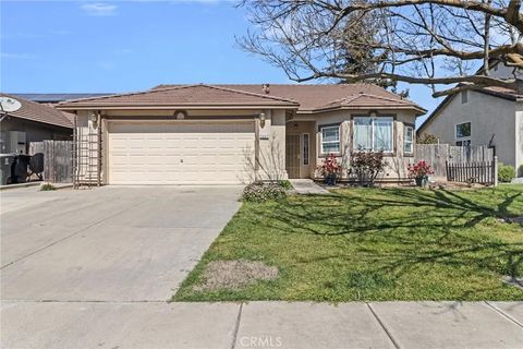 Photo of 2887 Evergreen Court, Livingston, CA 95334 (MLS # MC26051249)