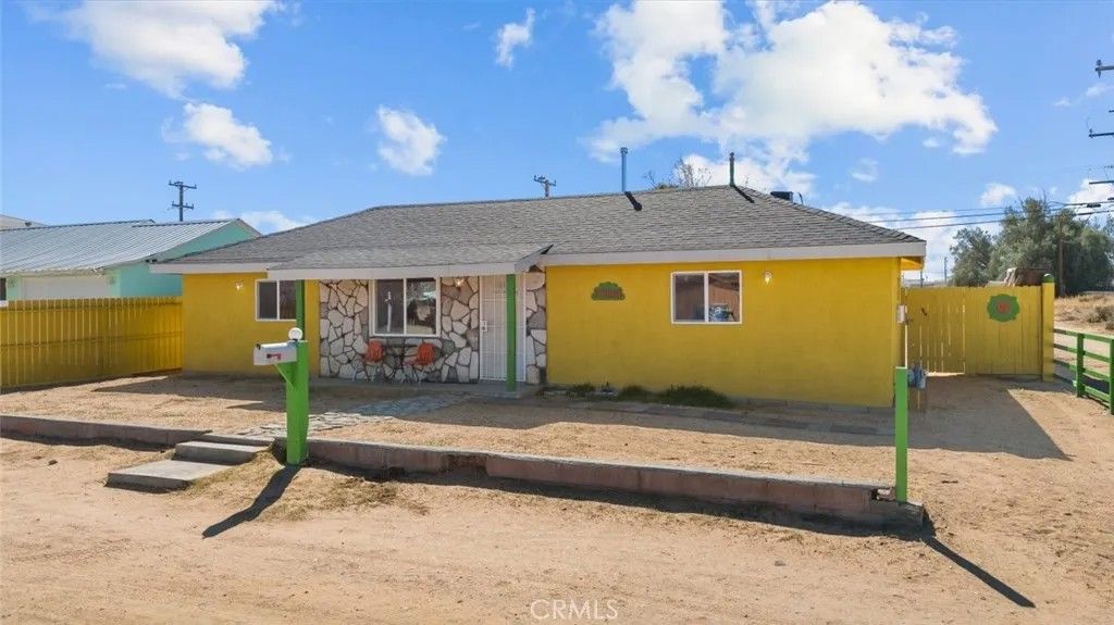 Photo of 27036 Cote Street, Boron, CA 93516 (MLS # SR26068216)