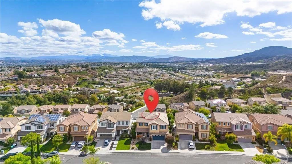 Photo of 45836 Camino Rubi, Temecula, CA 92592 (MLS # SW26120013)