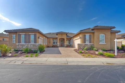 Photo of 363 Melbourne Glen, Escondido, CA 92026 (MLS # NDP2606864)