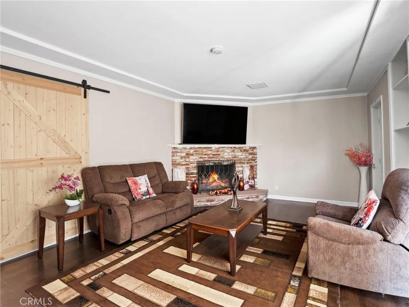 4620 East Charlton
