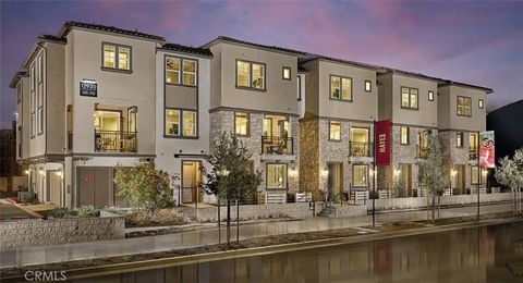 12930 Lassen Dr Drive 104 Eastvale CA 92880