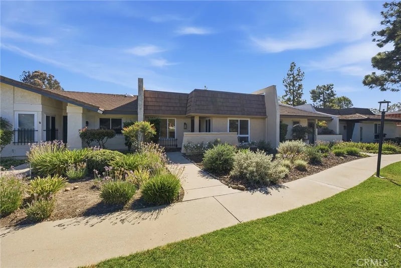 2571 Northlake Circle